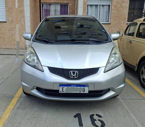HONDA FIT 1.4 LX 16V FLEX 4P MANUAL HONDA FIT 1.4 LX 16V FLEX 4P MANUAL